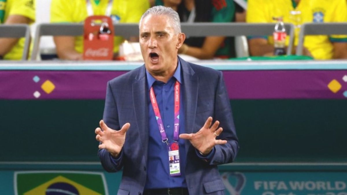 Tite anunció que dejó de ser el DT de Brasil tras la eliminación del