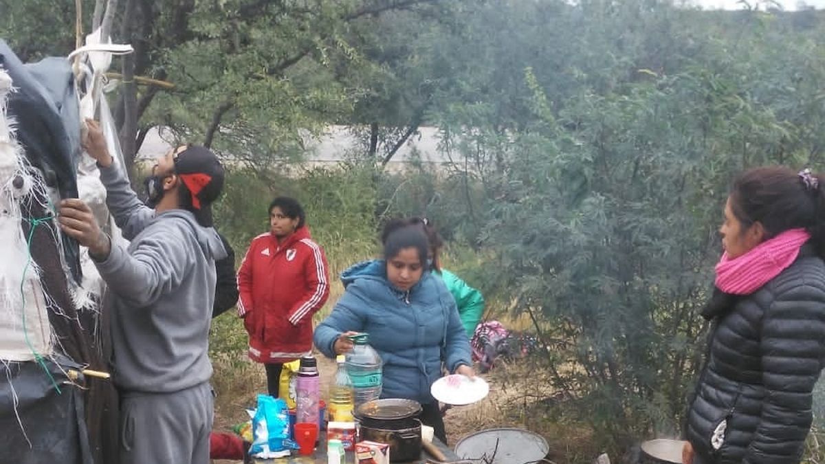 Familias Usurpan Terrenos En Las Pirquitas