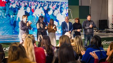 Raúl Jalil compartió un desayuno con todos los trabajadores del Ministerio de Cultura