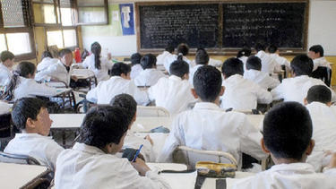 hora extra de clases: piden que no haya incompatibilidades