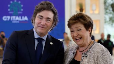 Aclaran que el dinero del FMI no es para planchar al dólar