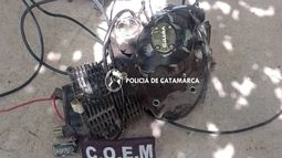Fue atrapado desarmando una moto robada