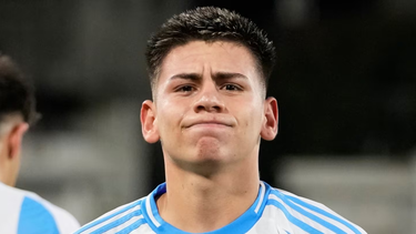 Diablito Echeverri se lesionó y se perdería la última fecha del Sudamericano