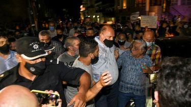 el gobernador de santa fe fue expulsado de una marcha contra la inseguridad