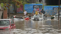 Para reconstruirse, Bahía Blanca necesitará 400 mil millones y Milei mandará 10 mil