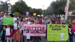 Multitudinaria marcha para pedir justicia por Georgina en FME