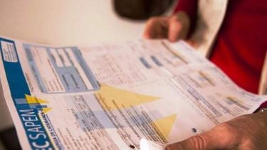 Sigue la polémica por el cargo fijo que cobra la EC SAPEM