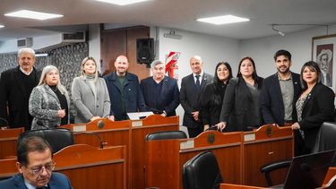 no pueden escaparse todo el tiempo: la ucr cuestiono la nueva suspension de sesion legislativa
