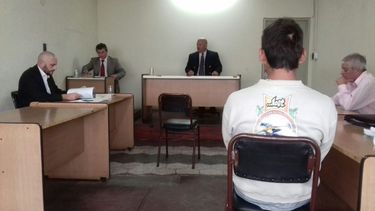Lo condenaron a 6 meses de prisión por golpear a su pareja