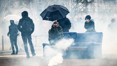 Francia: al menos 20 detenidos en una manifestación