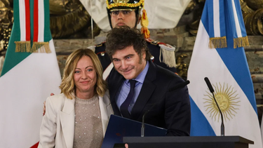 javier milei viaja hoy a italia para reunirse con giorgia meloni