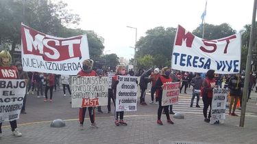 Marchó la izquierda