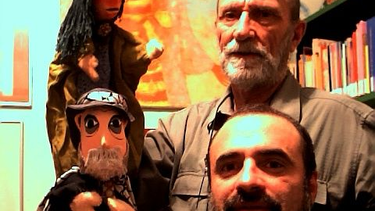 Grupo de Teatro de Títeres: La Pareja en el Centro de Cultura y Trabajo Comunitario Villa Dolores