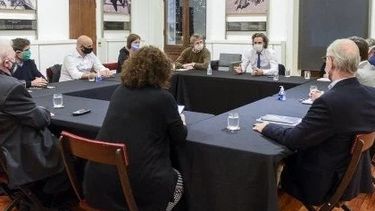 El Presidente anunciará el sábado cómo sigue la cuarentena