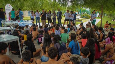 Charlas. Los asistentes a la colonia fueron los destinatarios.