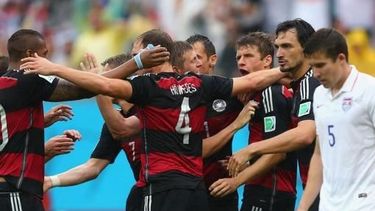 alemania vencio a estados unidos y termina su zona en el primer lugar