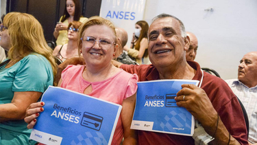 Milei determinó el fin del beneficio para jubilados.&nbsp;