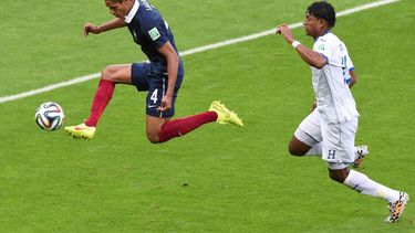 ecuador quiere ganarle a francia para seguir sonando