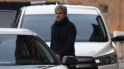 Denuncian a Luis Caputo y Bausili por las operaciones con el oro del Central