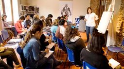 Capacitación para abordar el guión como escritura literaria