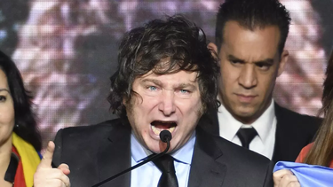 milei prometio no insultar pero siguio: sodomitas del capital, homofobia y el autismo como metafora despectiva