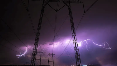 Medio país sin energía eléctrica
