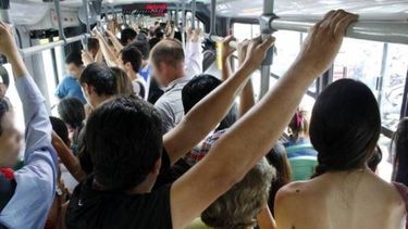 Alumna sufrió abuso de pasajero en el colectivo