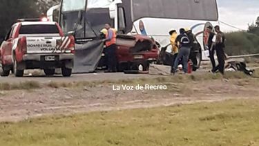 Decretaron tres días de duelo por el fallecimiento de los jóvenes en Recreo