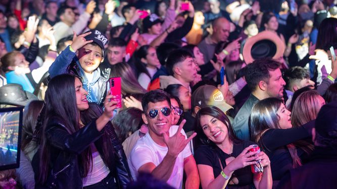 La banda de rock Turf, por primera vez en El Poncho