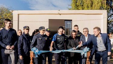 jalil inauguro obras en el polideportivo policial