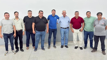 La nueva comisión directiva, con Castro en el centro.&nbsp;