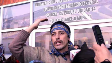 el gobierno de chile ordeno la expulsion de facundo jones huala