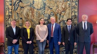 Rubén Dusso se reunió en Buenos Aires junto a Bárbara Figueroa Sandoval y otras autoridades.&nbsp;