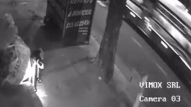 El momento del ataque de la mujer.&nbsp;
