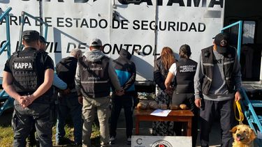 secuestraron mas de dos kilos de marihuana en un puesto caminero de paclin: tres detenidos