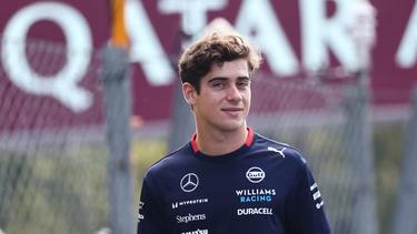el video de navidad de williams en el que colapinto es protagonista: una estrella que brilla con luz propia