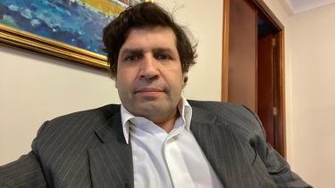 el representante ante el fmi sondea por los votos a referentes del fdt en el congreso