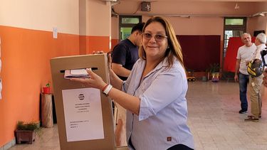 hay que hacer cambios bastante importantes, un giro de mas de 180 grados, diria