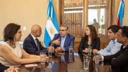 Reunión con embajador de la India