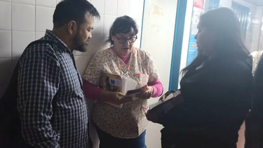 Alejandra Figueroa y Daniel Blanes visitaron el Hospital San Juan Bautista