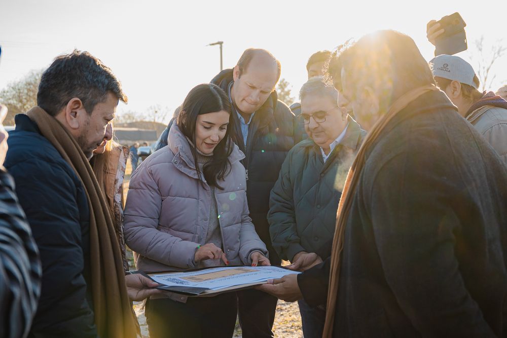 Se proyecta la construcción de un Polideportivo en Bañado de Ovanta.jpg
