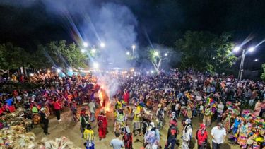 Mutquín despidió su carnaval en lo más alto del Cerro Manchao