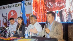 Permiso Pachamama. Las autoridades rindieron su homenaje a la madre tierra en la presentación Permiso Pachamama. Las autoridades rindieron su homenaje a la madre tierra en la presentación