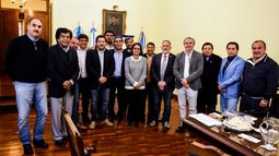 Corpacci se reunió con los senadores del bloque del FJPV