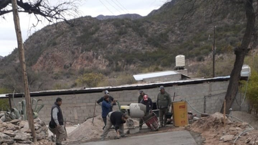 la municipalidad de andalgala ejecuta una serie de obras en amanao