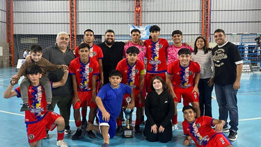 el regional con campeones en femenino y sub 17