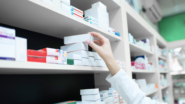 en el ultimo ano se dejaron de vender 18 millones de medicamentos y hubo un aumento del 40% por encima de la inflacion