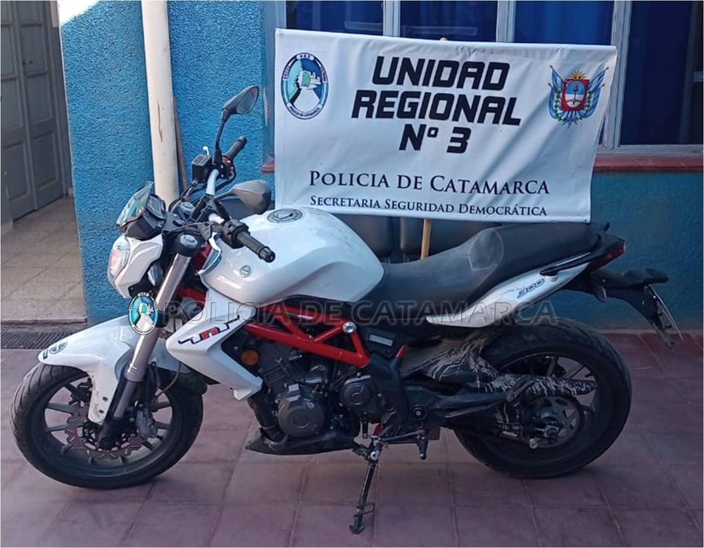 Motocicleta robada y luego recuperada