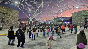 Poncho 2024: Convocatoria para sector comercial, food trucks, locutores y prensa