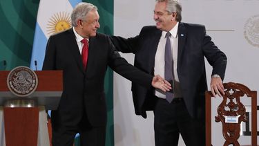 Alberto Fernández junto a su par mexicano, en un encuentro durante febrero del 2021
